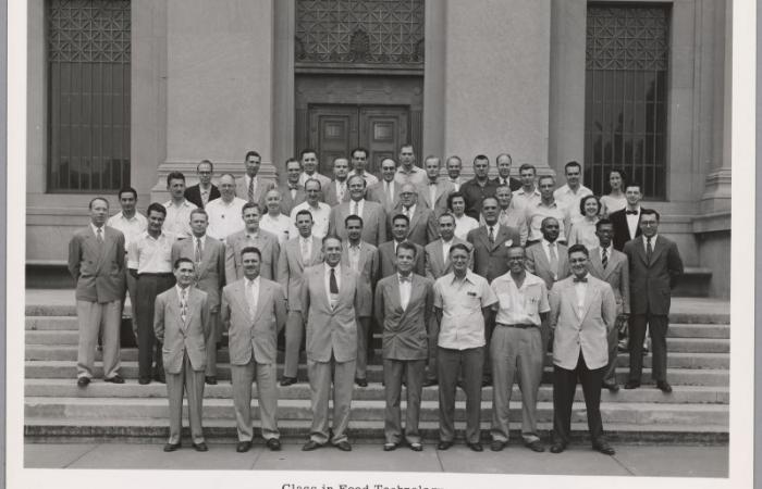 Class in Food Technology, 1954